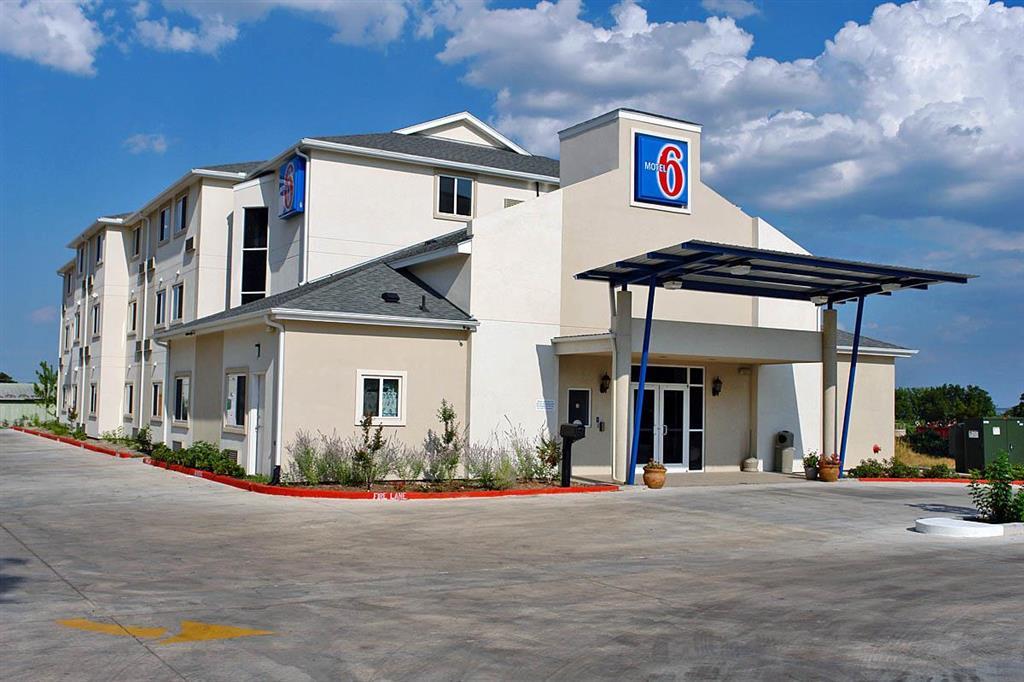 Wine Country Inn Fredericksburg Exterior foto